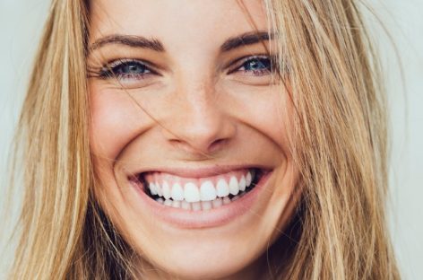How to Feel More Confident When You Smile